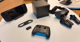 Valve представила суперкомпьютер Steam Machine и ещё пару гаджетов.jpg