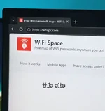 Сервис, который покажет все бесплатные точки WiFi.webp